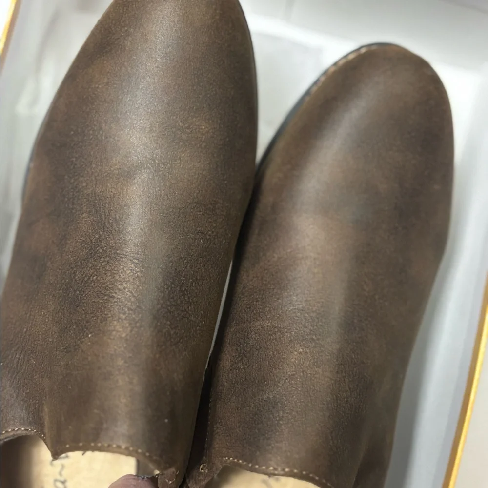 Bella Vita Womens Nakia Faux Leather Slip On Booties New #3
